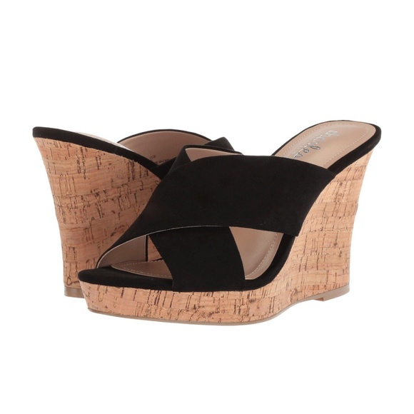 Charles David Women's LATRICE Wedge Sandal - Picture 1 of 7